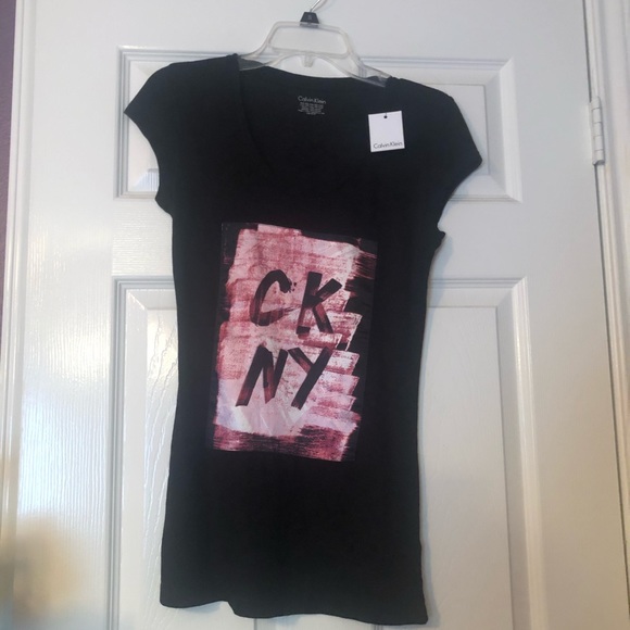 Calvin Klein Tops - Calvin Klein Tee